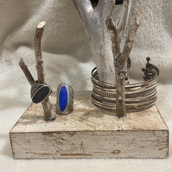 Handmade Jewelry Tree - Picture 3 of 6